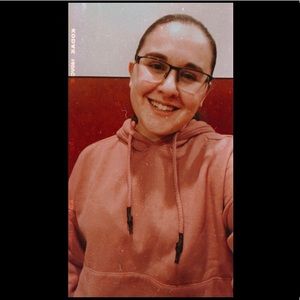 Meet your Posher, Anastasia